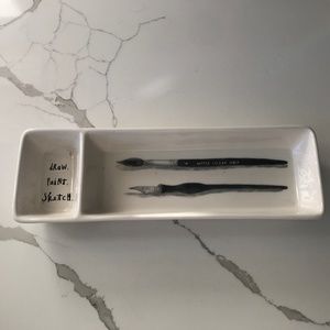 RAE Dunn Desk Organizer Pen Pencil New